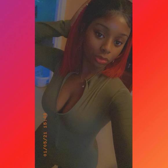 lovely_brittney